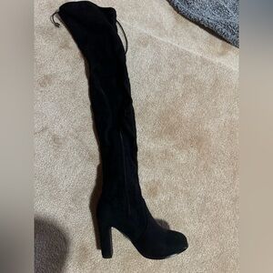 Thigh high suede boots - never worn size 7